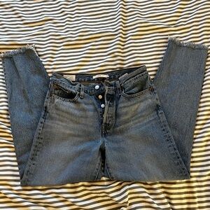 Levi's Women's Straight Leg Jeans in Blue